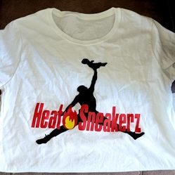 Ladies jordan T Shirt Medium