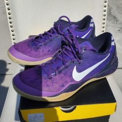 Kobe 8s