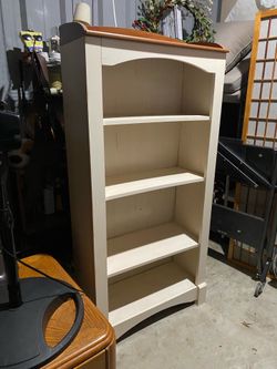 Book Shelf