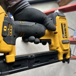 Dewalt Stapler