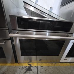 30" JENN AIR RISE SINGLE WALL OVEN STAINLESS STEEL 