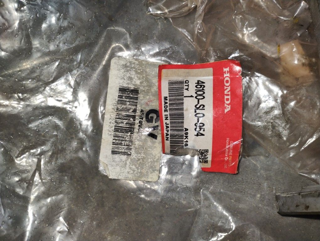 Honda Resivior And Pump Assembly Housing/Hookup