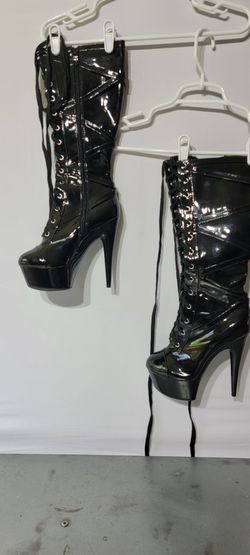 Ellie boots - size 8