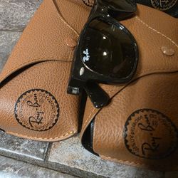 Ex-Girlfriend Raybans.