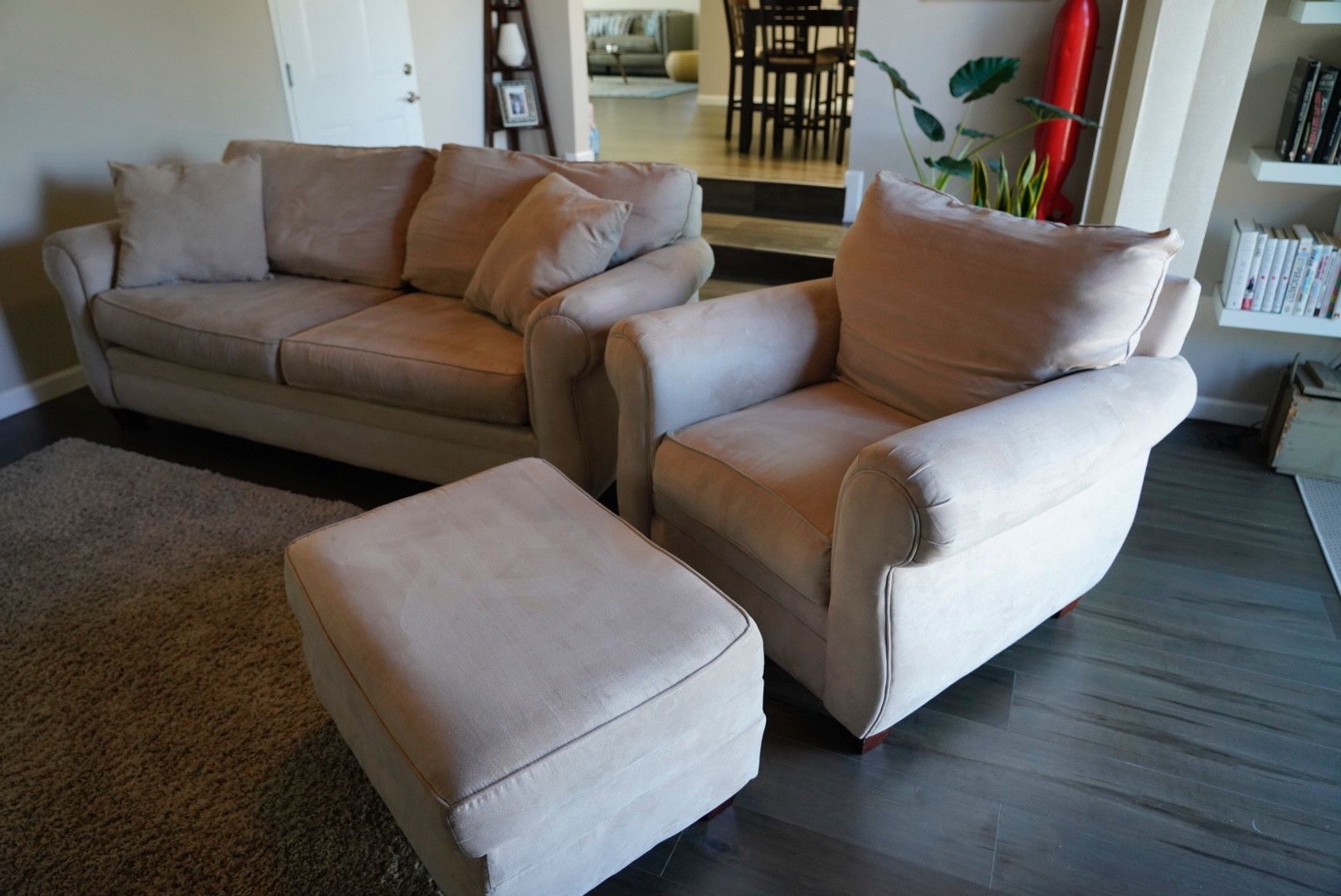 Broyhill Couch, Chair And Ottoman