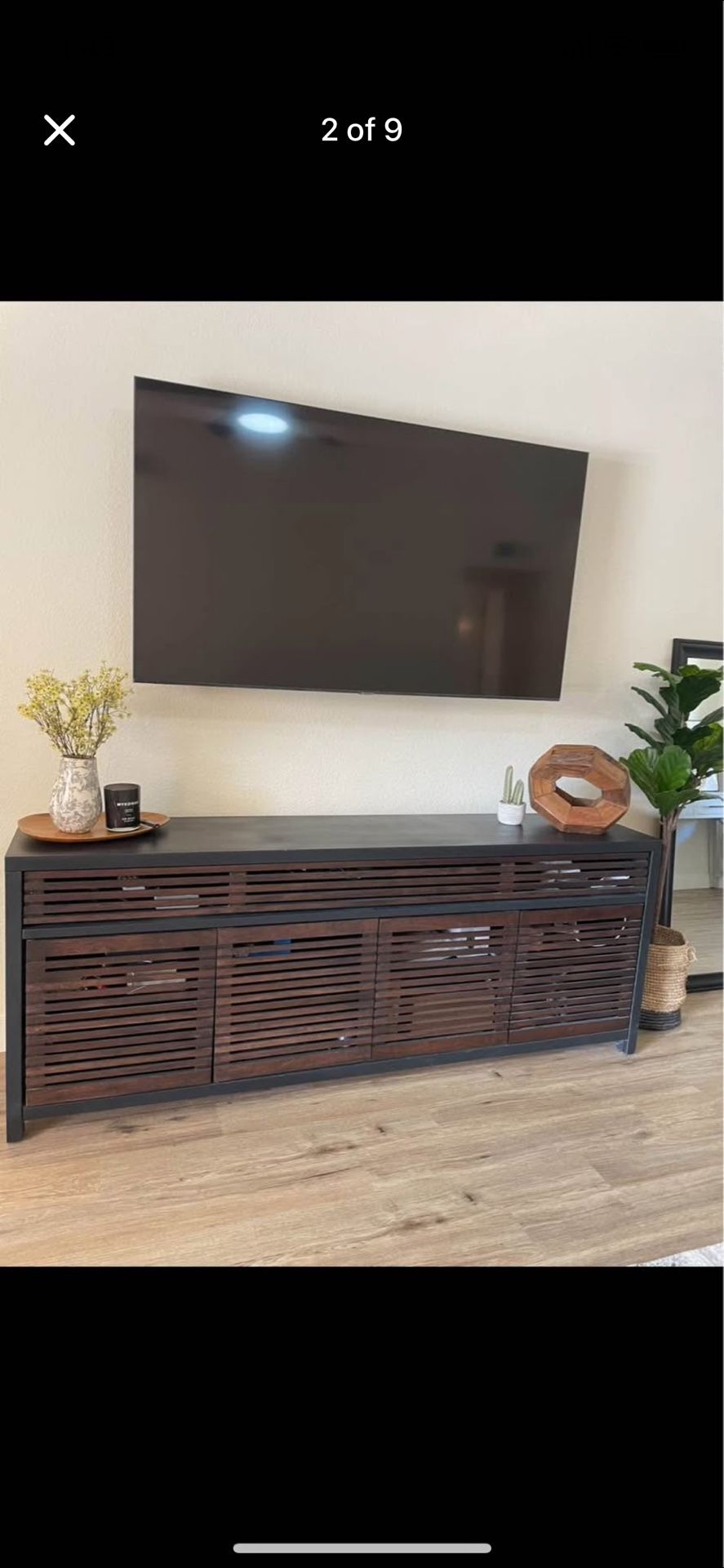 MCM Entertainment Center