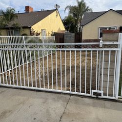 Iron Fence And Sliding Gate 
