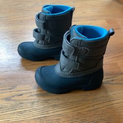 Boys Winter Snow Boots, Carters Size 11