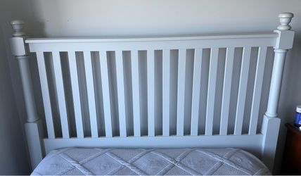 2 Solid Wood Bed Head Boards