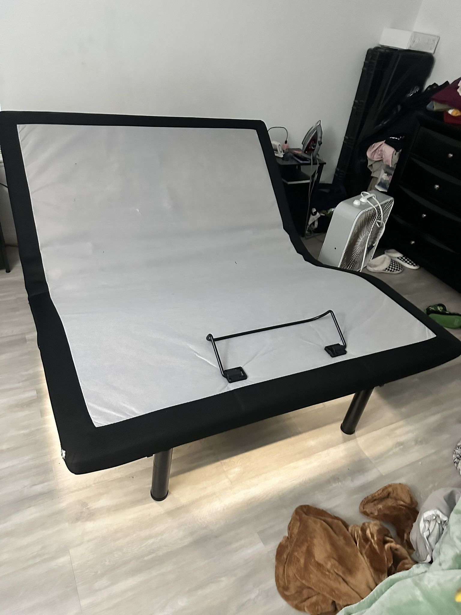 Adjustable Queen bed