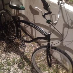 Black Rover Beach Cruiser