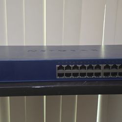 NETGEAR ProSafe 24port POE switch
