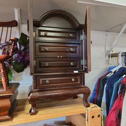 Bombay Chest Jewelry Box