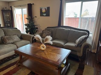 Traditional Sofa and Loveseat Set