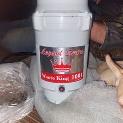 Waste King Legend Series