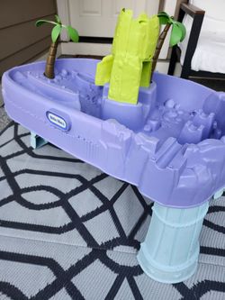 Little Tikes Kids Water Play Table