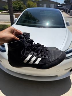 Size 5.5 Adidas Wrestling Shoes