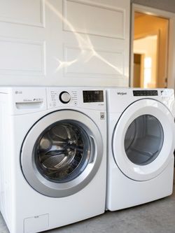 LG Washer and Whirlpool Dryer set