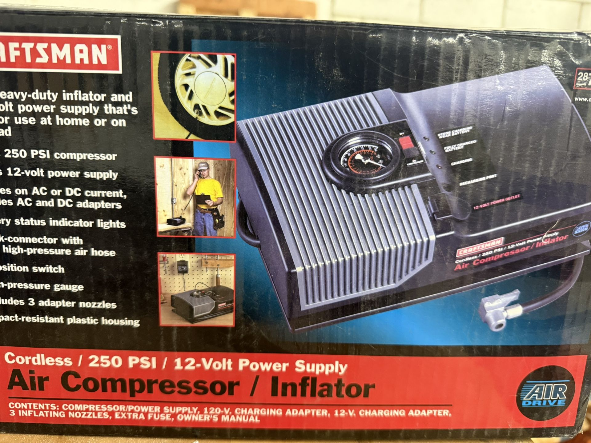 Craftsman 75116 Portable Battery Powered Air Compressor 250 PSI 12-Volt DC