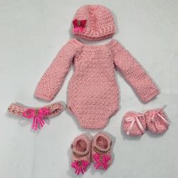 Set For Baby Girl  To 0 to 6 