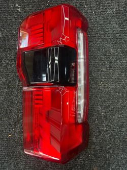 2023-2025 Ford F-250/F-350 Super Duty Driver Side Tail Light OEM PC3B-13B505-BN