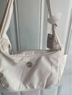 Lululemon bag