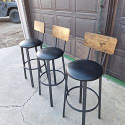 Bar Stools 