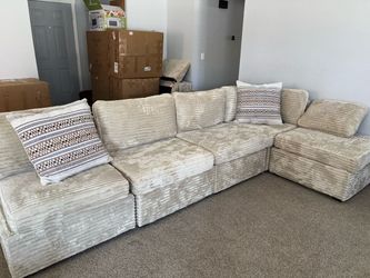 Homelux 6 piece Modular couch