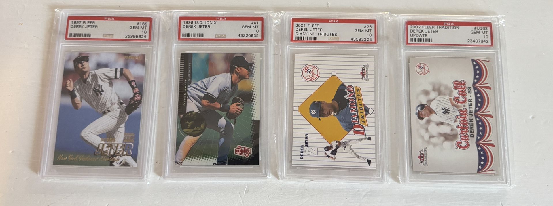 Derek Jeter PSA 10 LOT YANKEES HOF