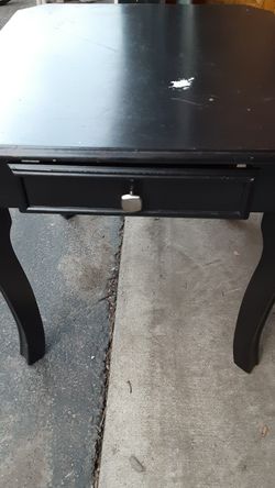 End table