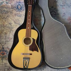 Harmony H6128 Acoustic Guitar