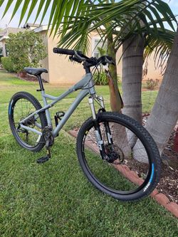 MTB Giant Rainier
