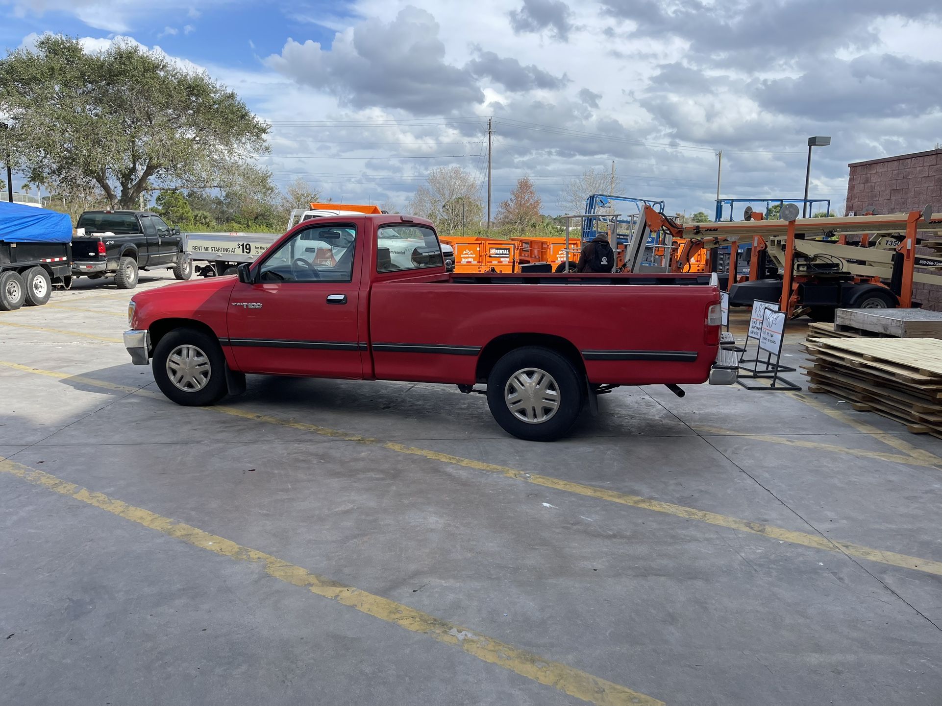 Pick Up Para Traslado De Cargas Pequeñas