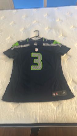 Women’s medium Russell Wilson Seahawks jersey