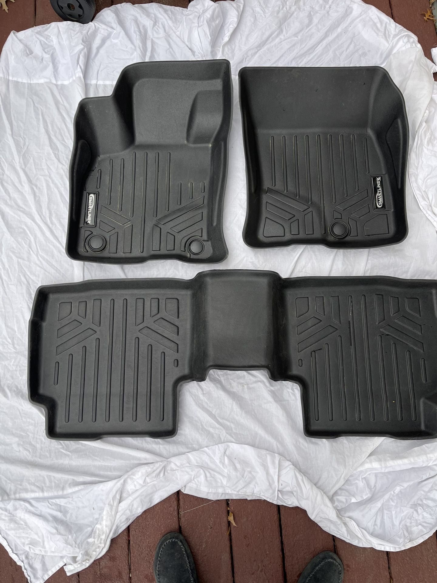 SMARTLINER CUSTOM FIT FLOOR LINERS FOR 2020-2025 FORD ESCAPE NON-HYBRID