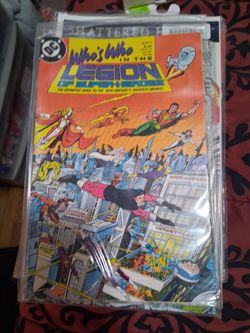 Old comic book collector 90s 80s