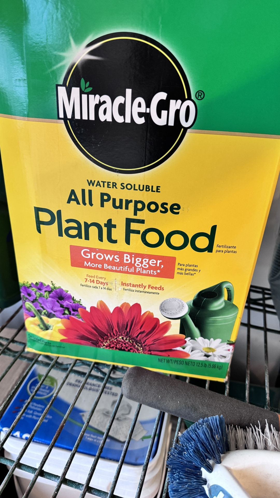 Miracle-Gro Water Soluble All Purpose Plant Food, Fertilizer for Indoor or Outdoor Flowers, 12.5lb