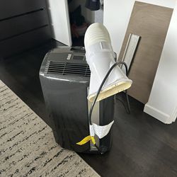 Delonghi  Portable Air Conditioner