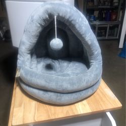 Cat Bed 