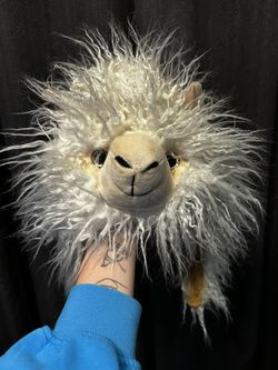 AWESOME LLAMA HAT NEW!!!