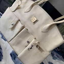 Dooney & Bourke Tote Purse