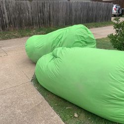 Attic Insulation  Old Replacement With  Fiberglass R-38