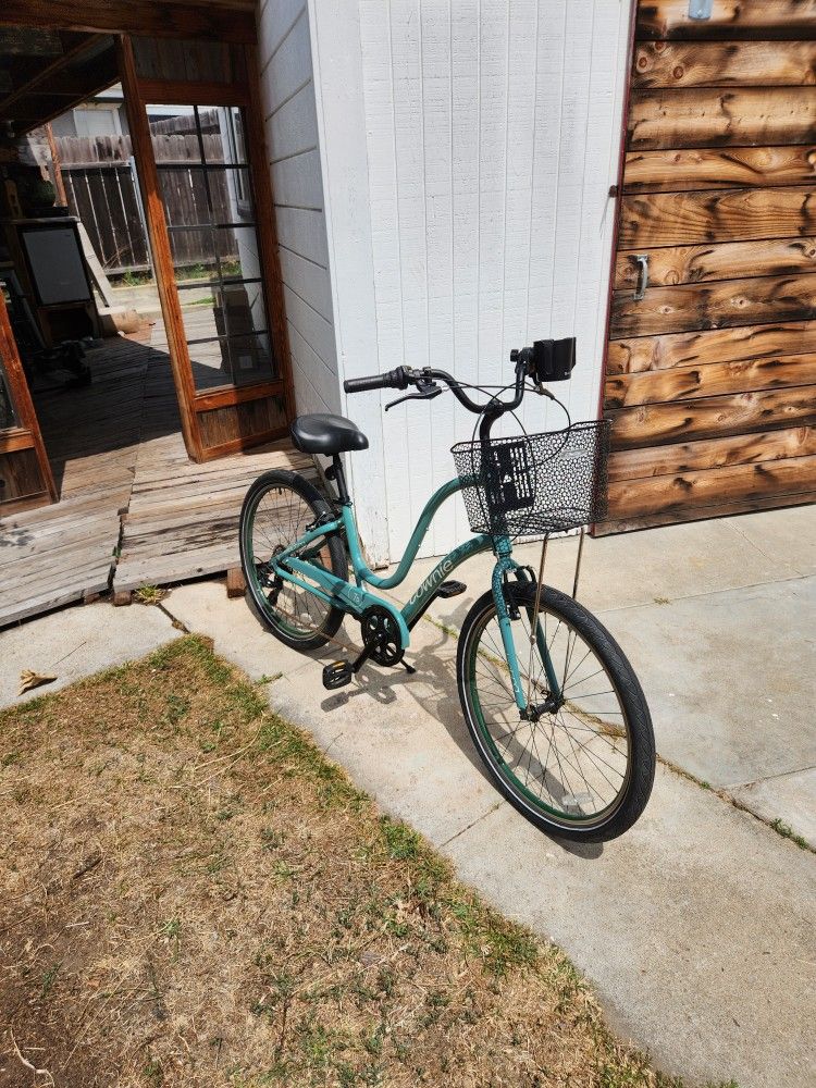 Electra Townie 7D Beach Cruiser