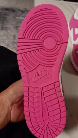 Girls nike