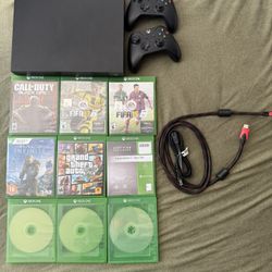Xbox One X 1TB Bundle : 2 Controllers + 10 Games + Cables