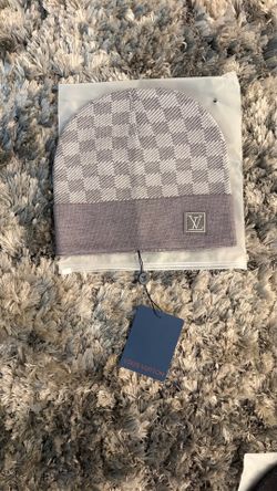 LV hat