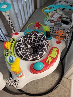 Baby bouncer