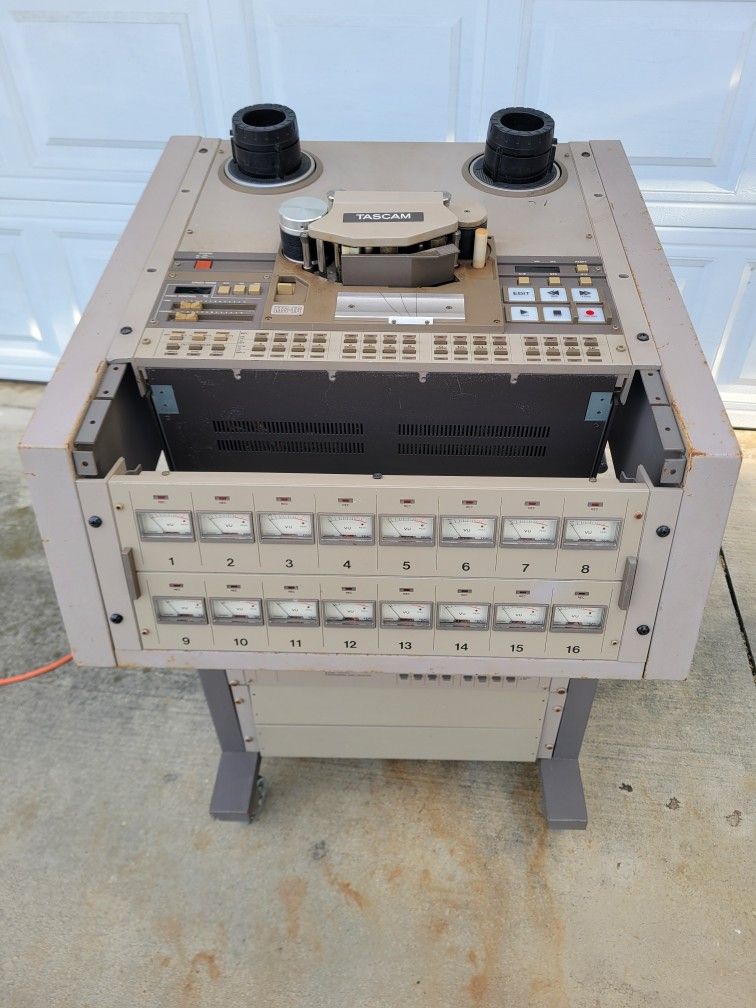 Vintage Tascam MS-16. 16 track Professional reel to reel Tape Recorder.