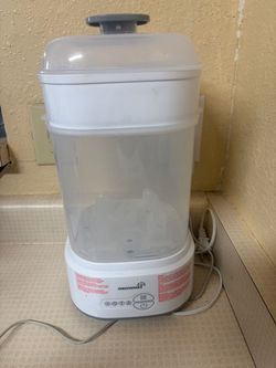 Bottle sterilization and dryer