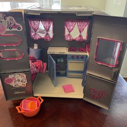 Doll Camper